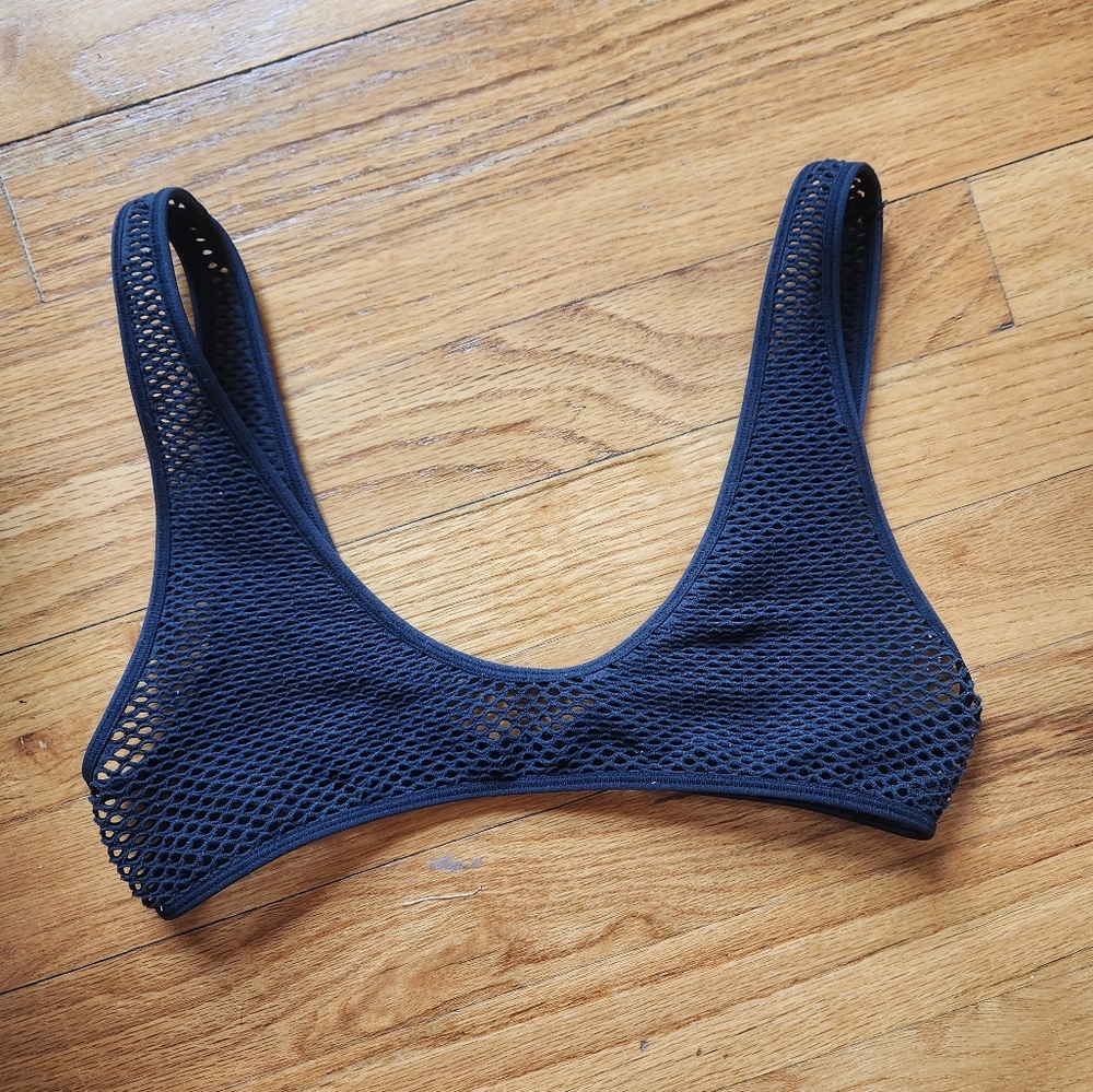SKIMS Black Mesh Sports Bra